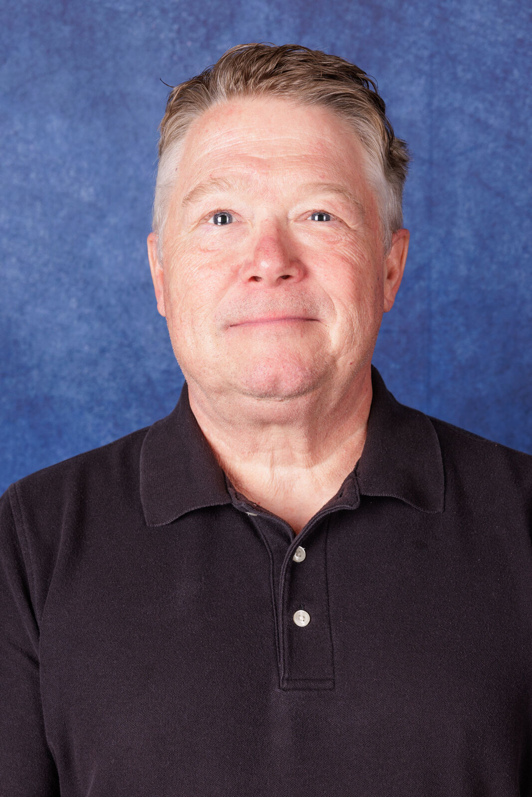 Mark Wiencek - VERT portrait