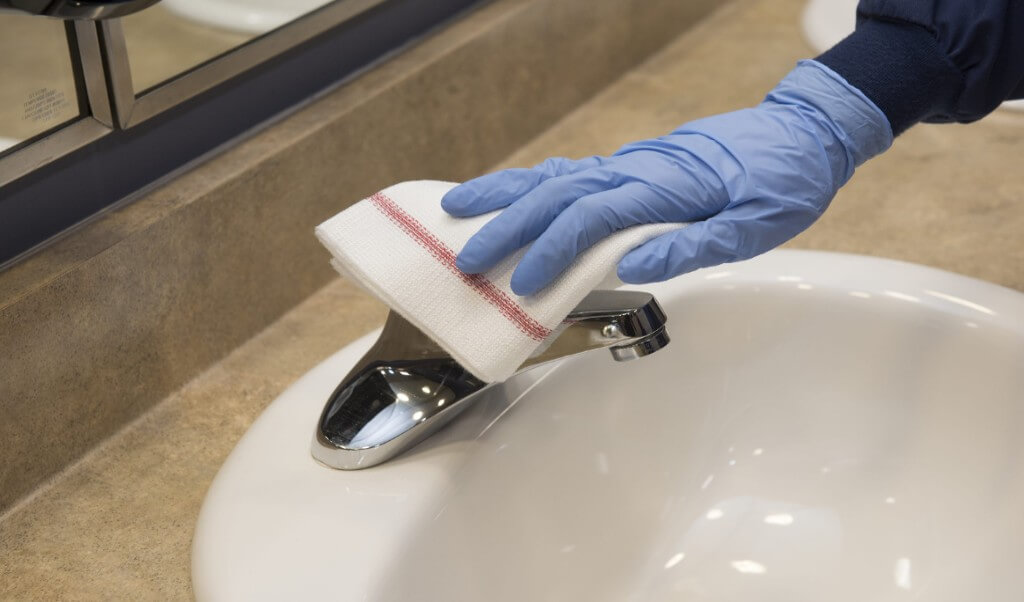 outpatient-care-operating-room_1525184839__XJzN1r4